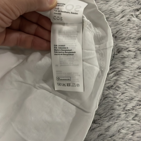 Cos men T-Shirt used - Picture 7 of 8